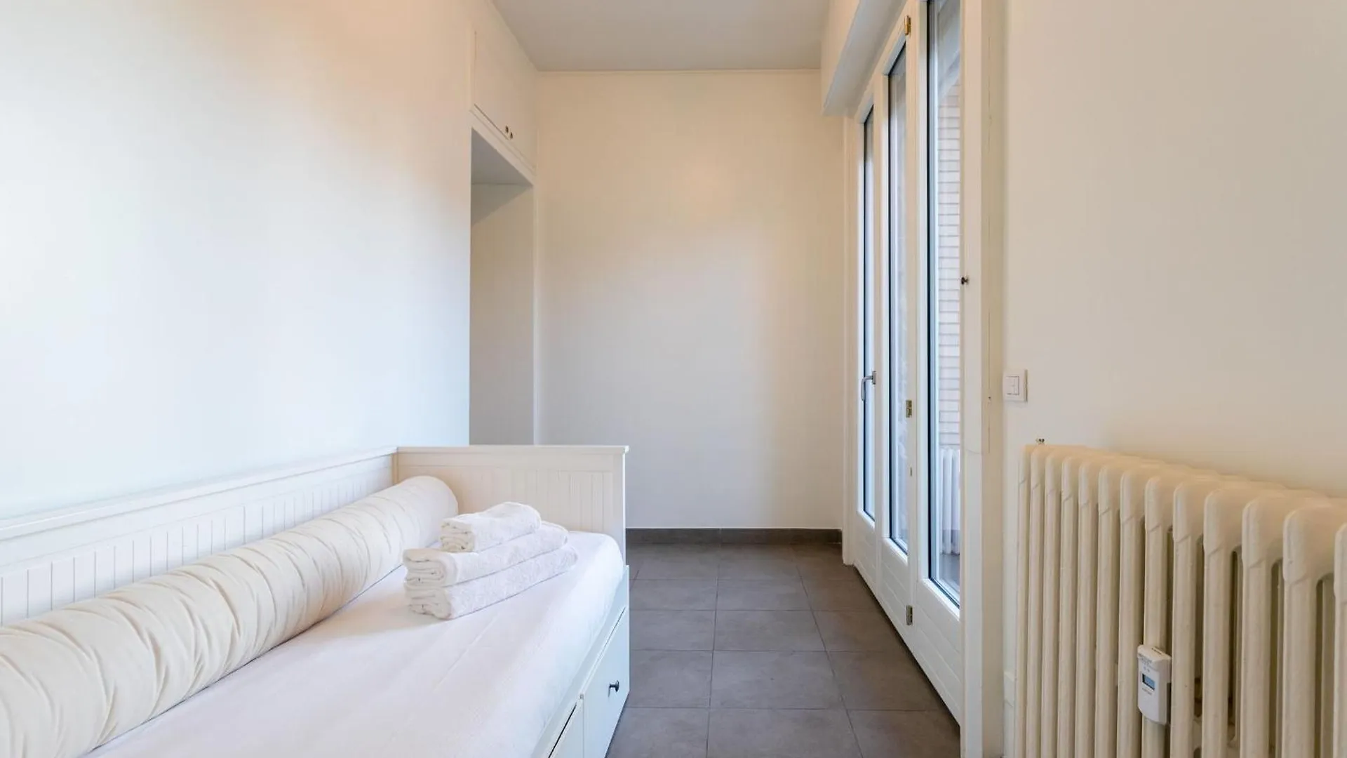 Serra 2Br Apartment With Terrace By Halldis Милан