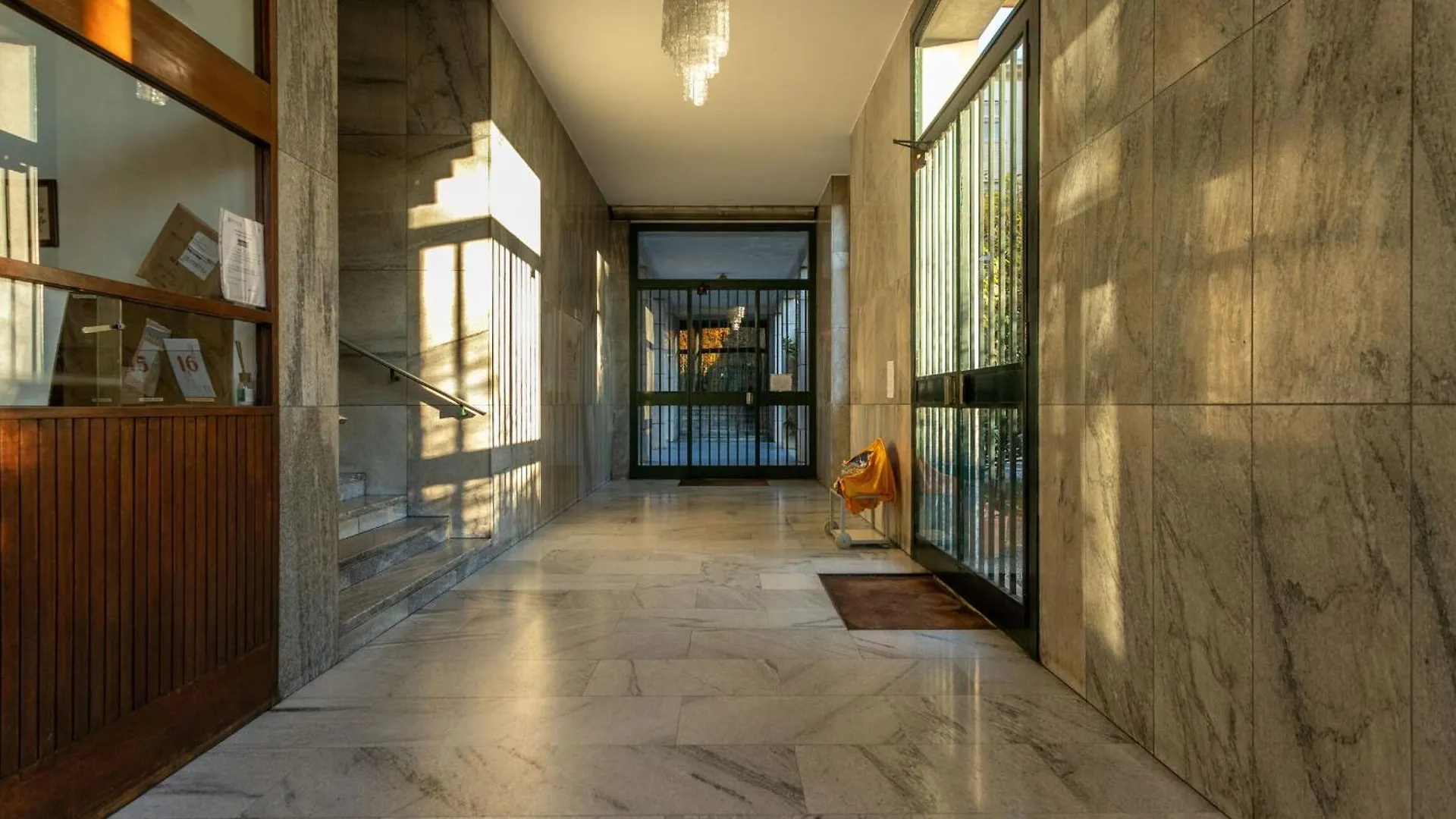 Serra 2Br Apartment With Terrace By Halldis Милан Италия
