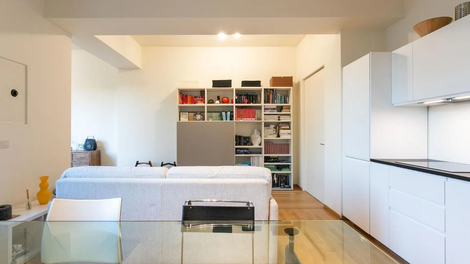 Serra 2Br Apartment With Terrace By Halldis Милан